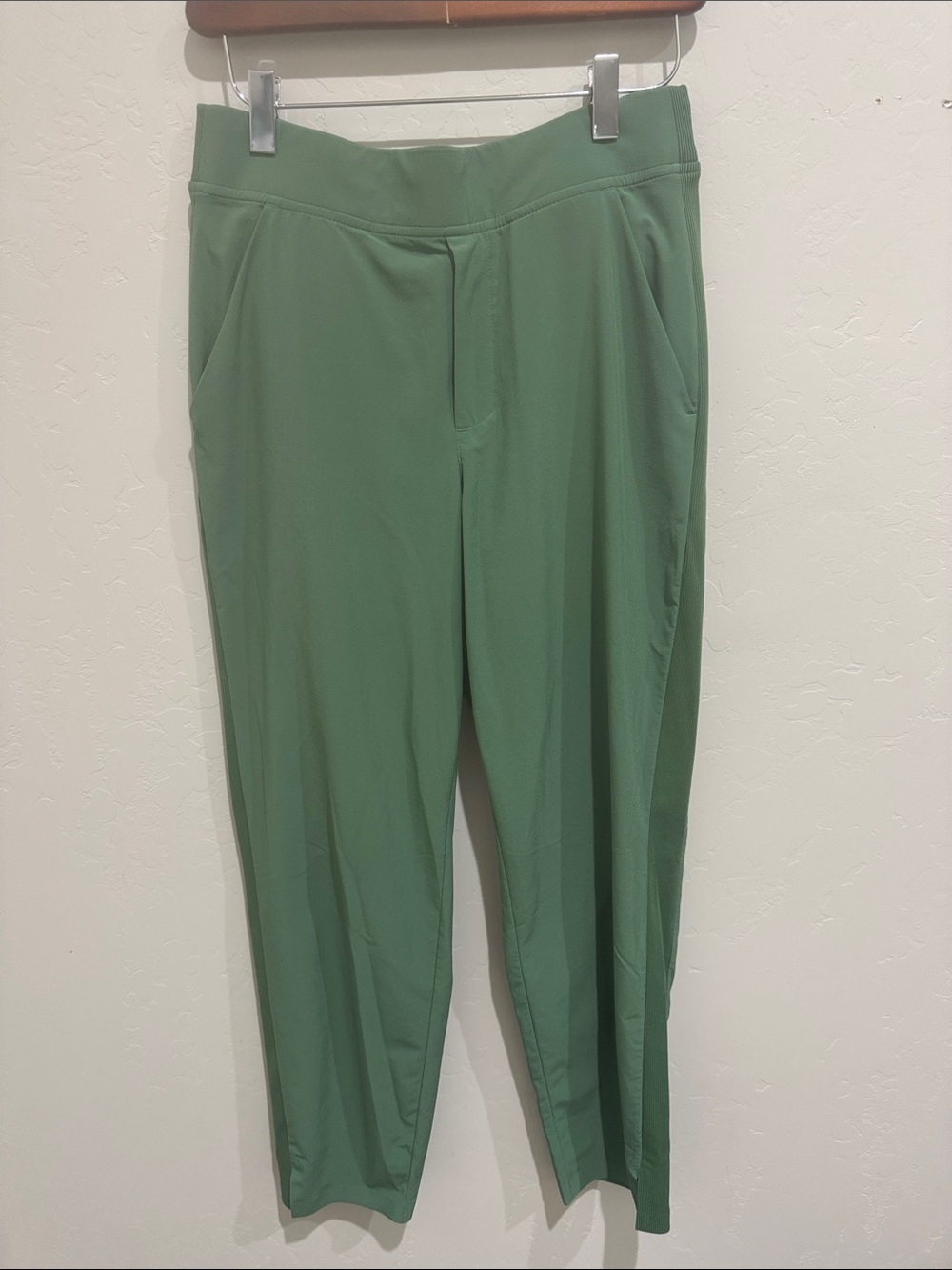 Athleta  Pull-On Trousers Pants